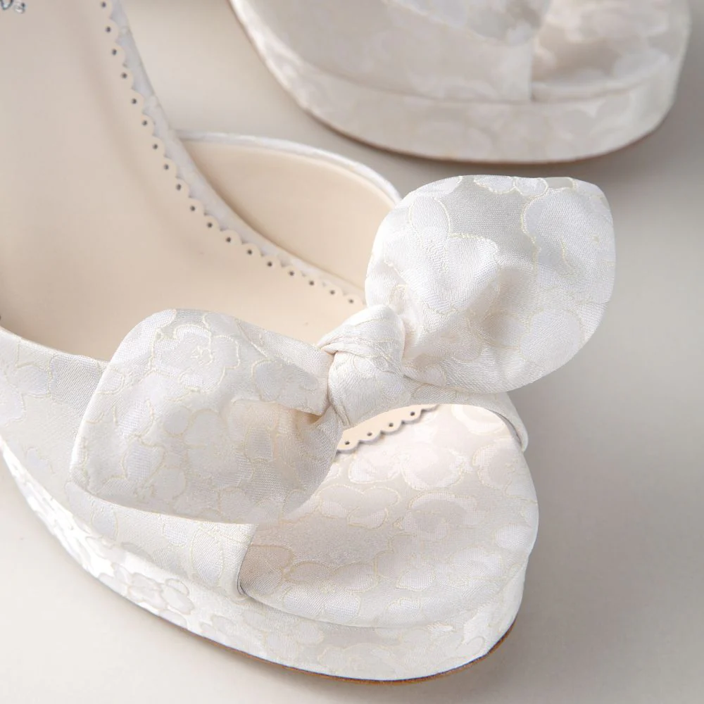 COLETTE - Image 5